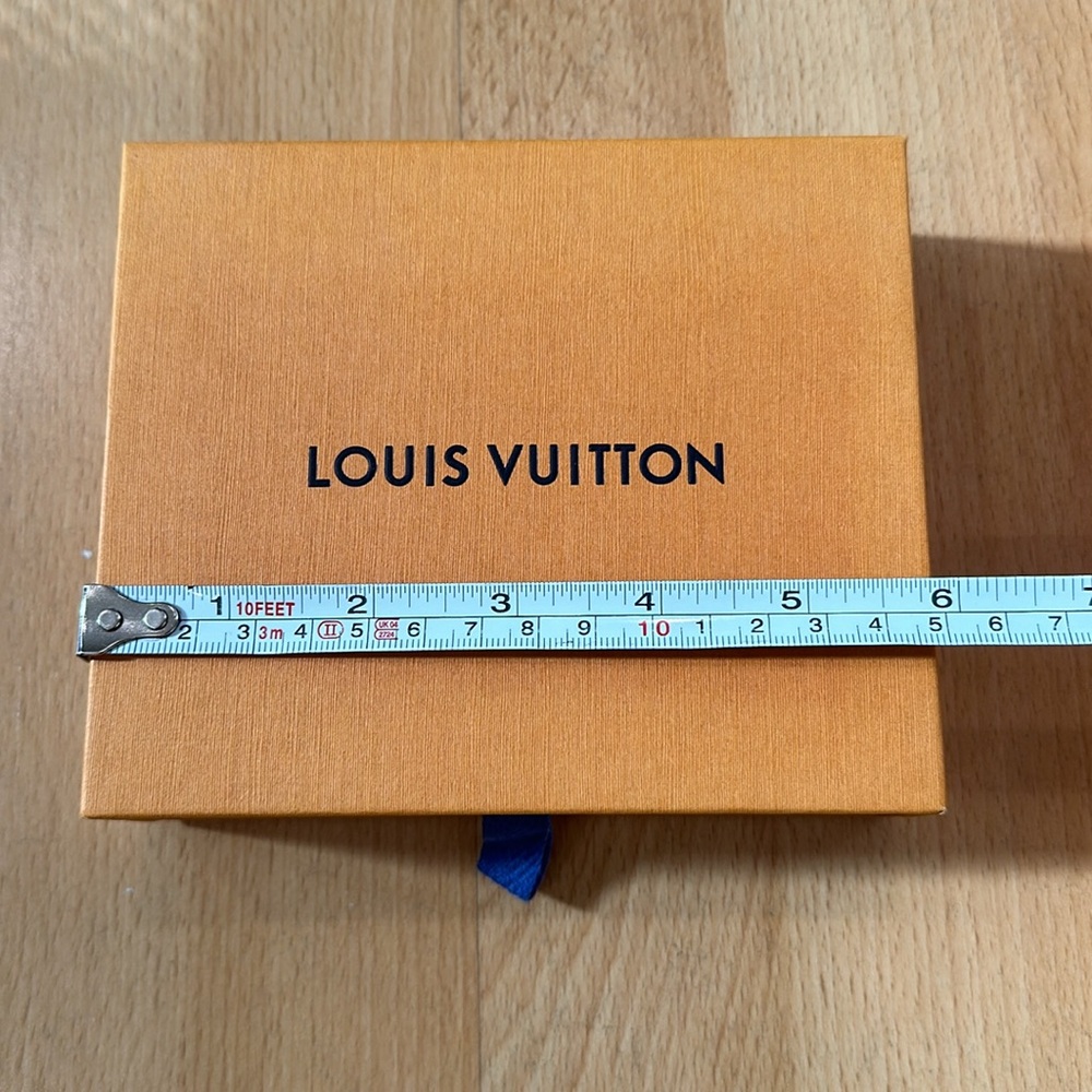 Louis Vuitton stacking boxes - Picture 9 of 16